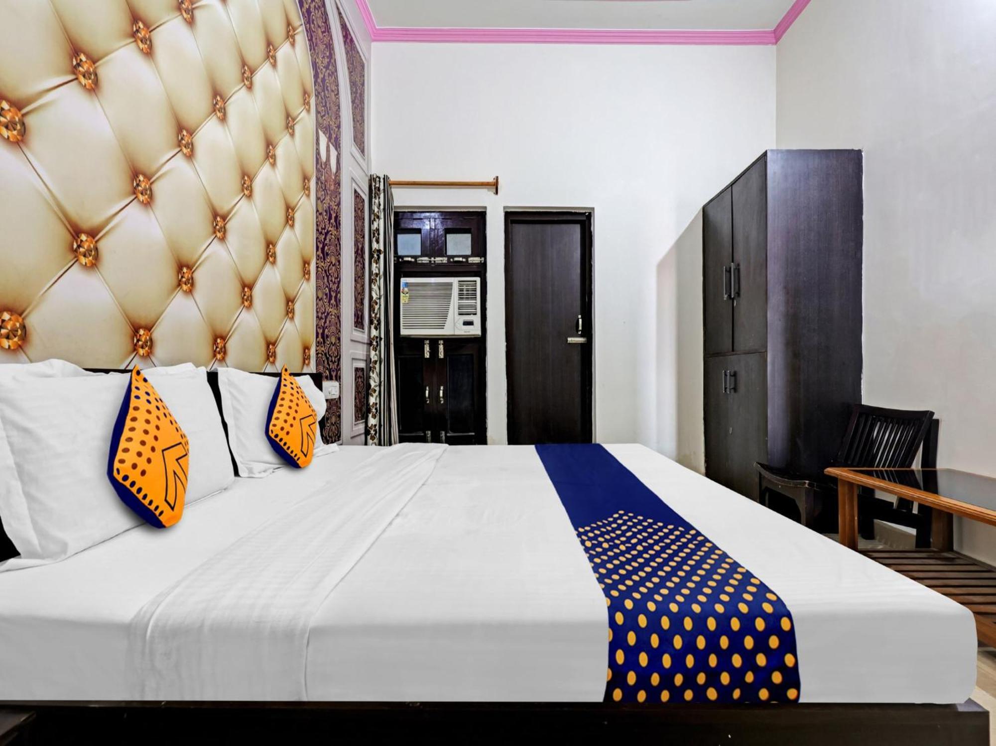 Spot On 81167 Hotel Asdr Rudrapur Ngoại thất bức ảnh