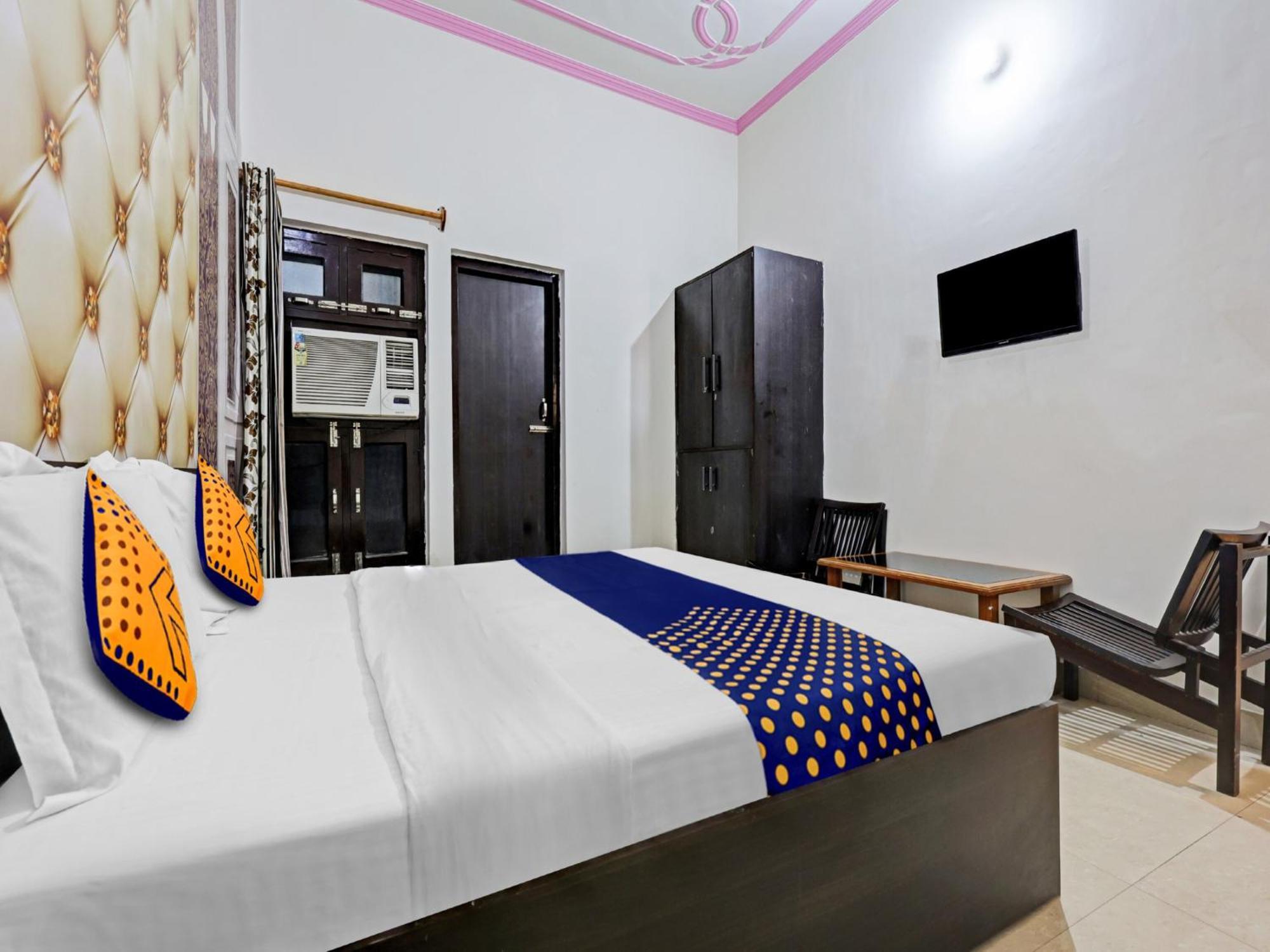 Spot On 81167 Hotel Asdr Rudrapur Ngoại thất bức ảnh
