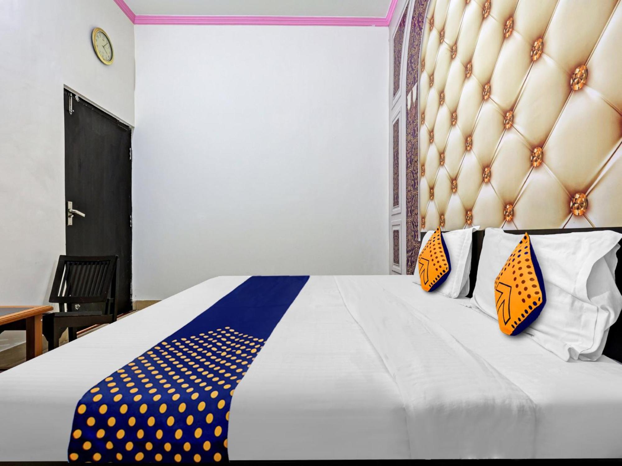Spot On 81167 Hotel Asdr Rudrapur Ngoại thất bức ảnh