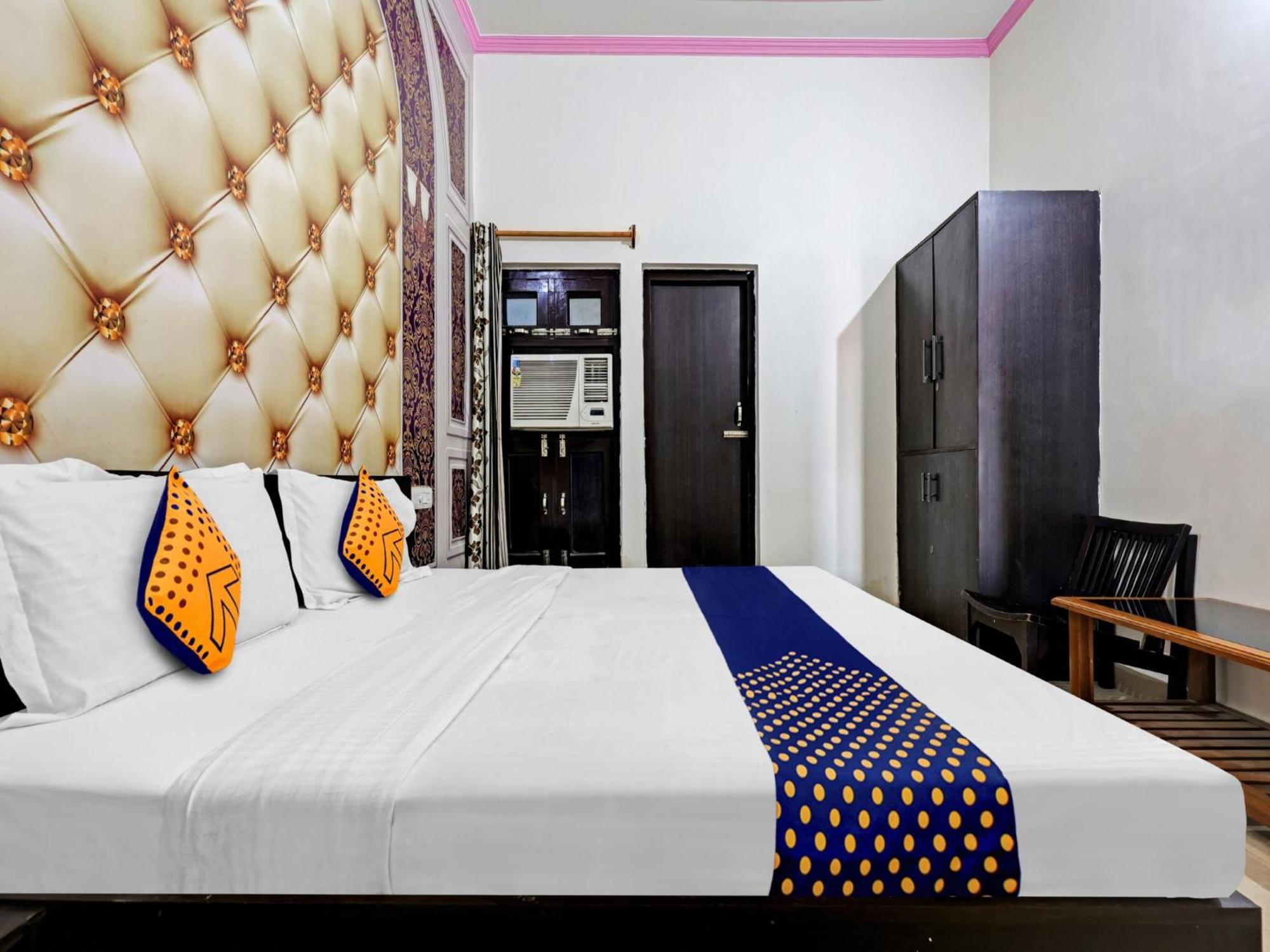 Spot On 81167 Hotel Asdr Rudrapur Ngoại thất bức ảnh