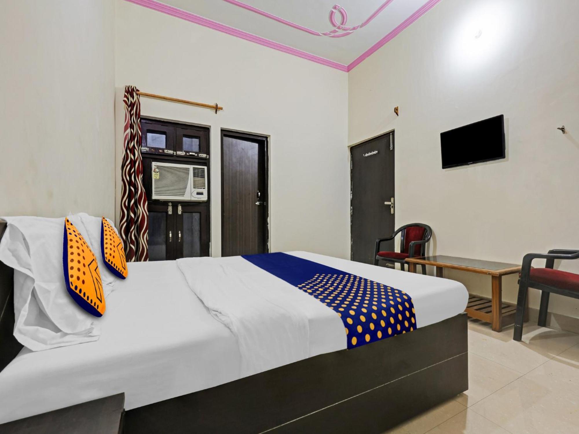 Spot On 81167 Hotel Asdr Rudrapur Ngoại thất bức ảnh